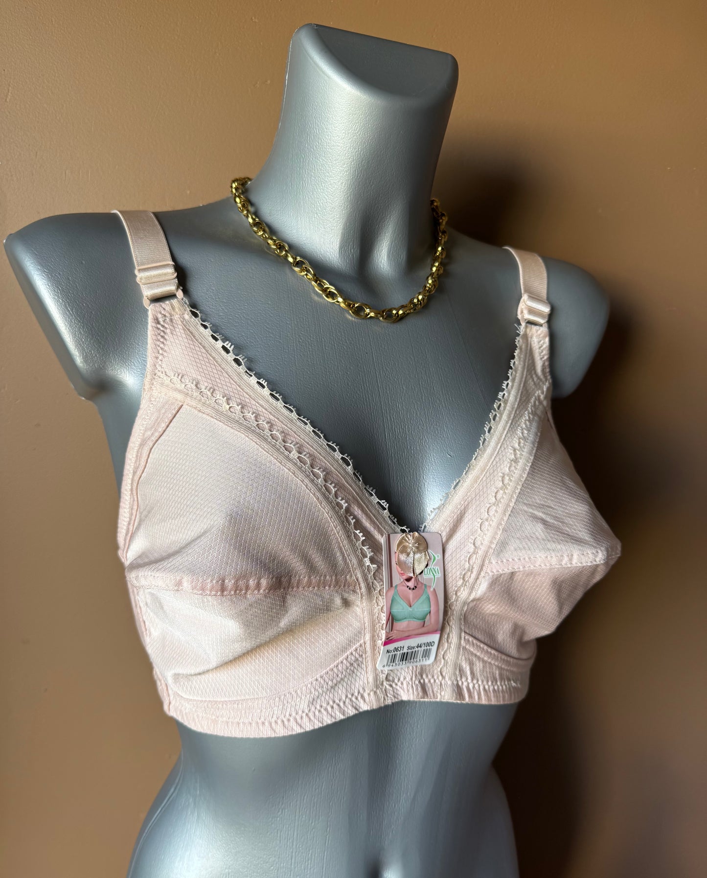 S-G Dita Bonnet D